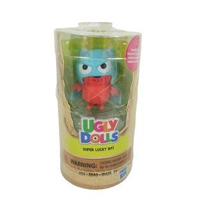 Ugly Dolls Super Lucky Bat Hasbro Figurine Figure UglyDolls Mask Cape Surprise
